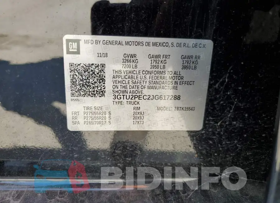 3GTU2PEC2JG617288 Photo# 12