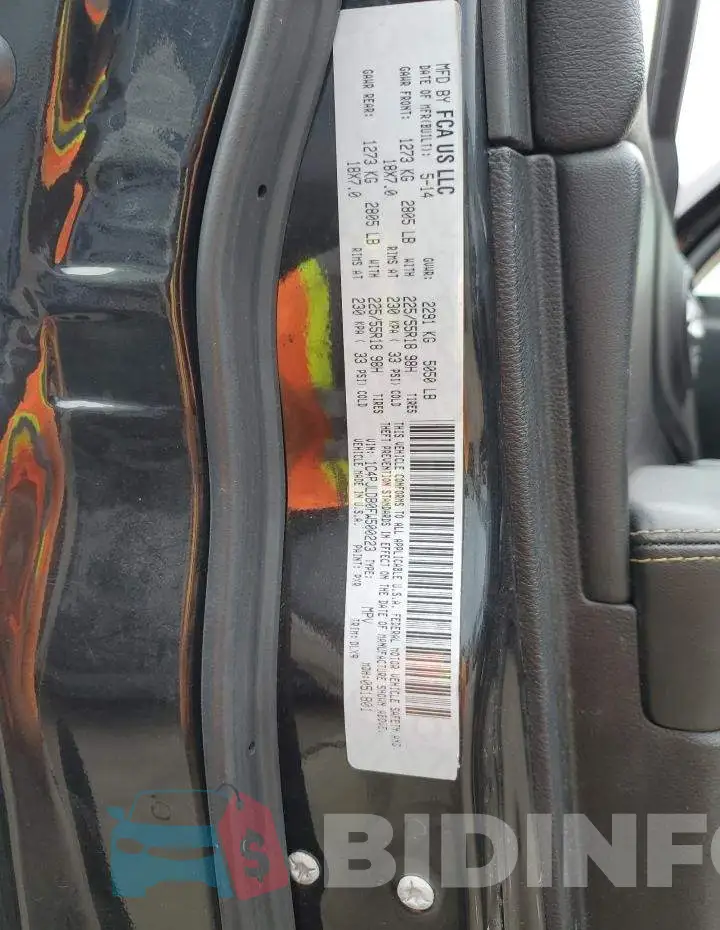 1C4PJLDB0FW500223 Photo# 14