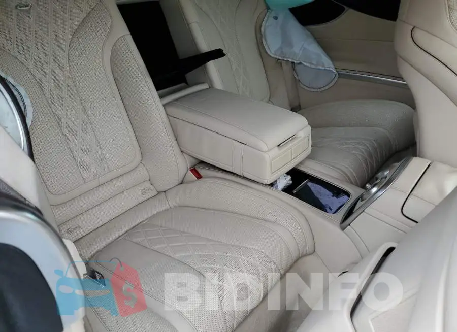 WDDXJ8FB8GA015679 Photo# 10