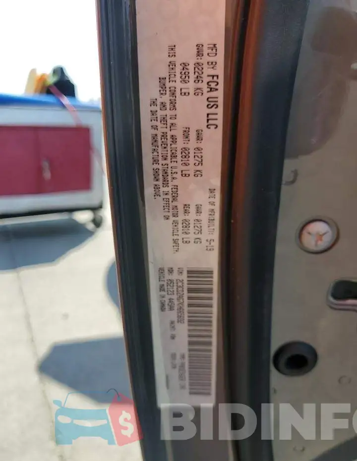 2C3CDZAG7KH665692 Photo# 13