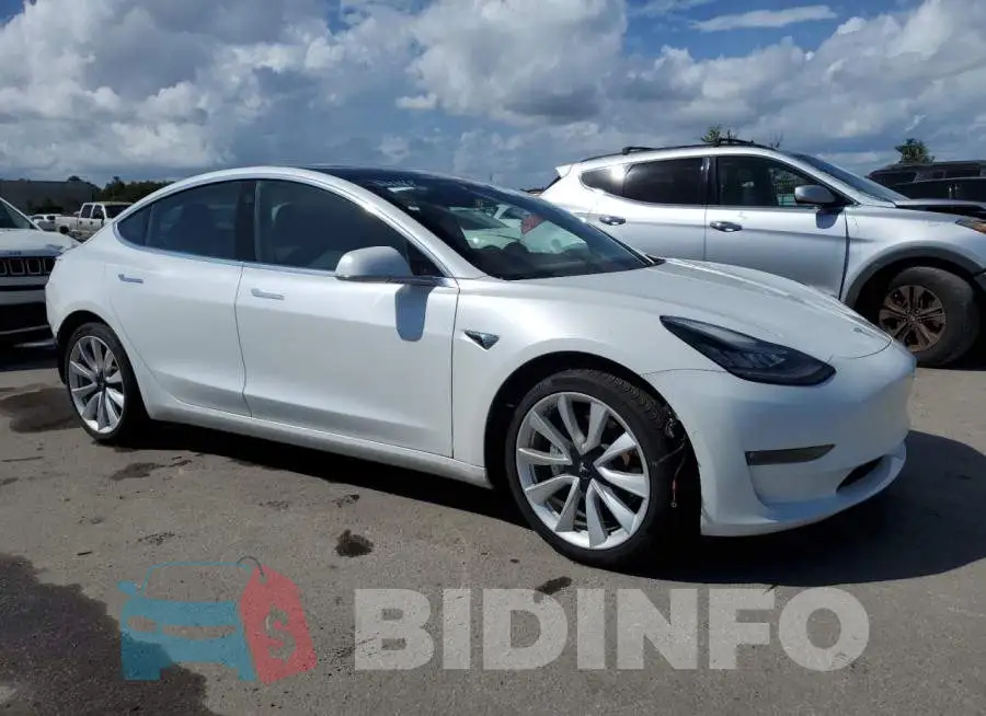 5YJ3E1EA1JF173602 Photo# 4