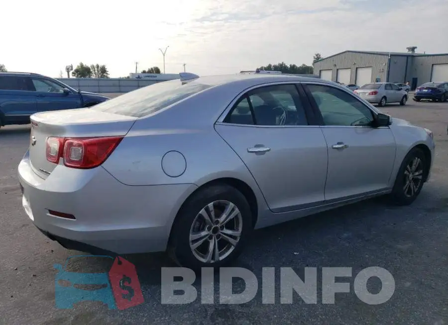 1G11E5SA2GF146134 Photo# 3