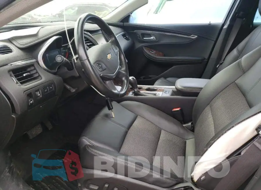 2G1115SL8F9225781 Photo# 7