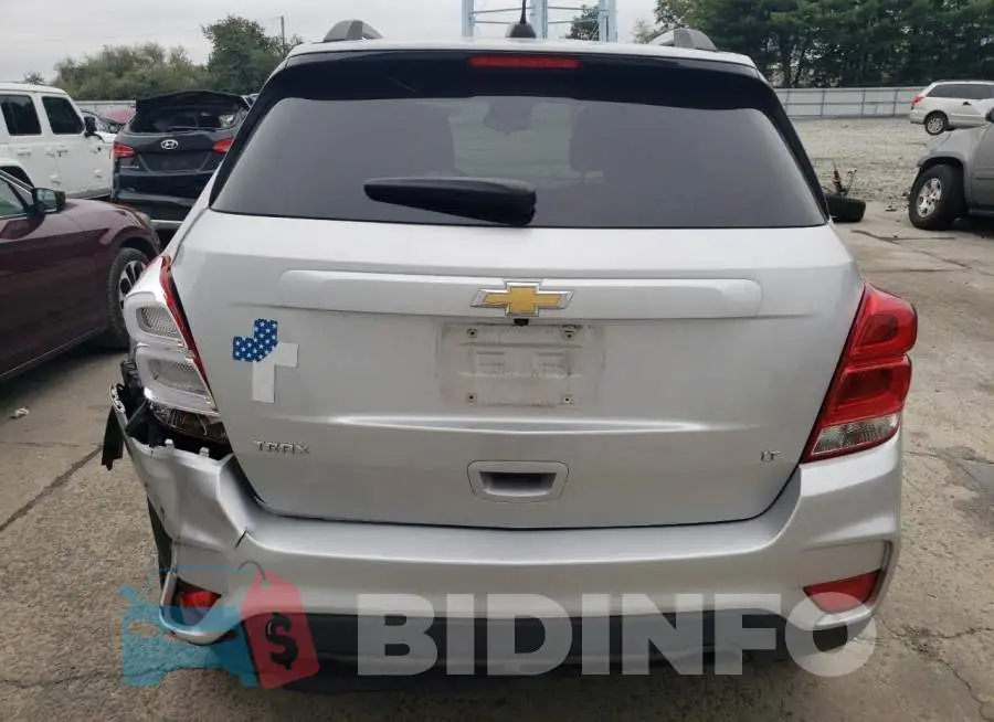 KL7CJLSB2JB685633 Photo# 6