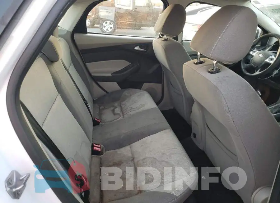 1FADP3F22EL196011 Photo# 10