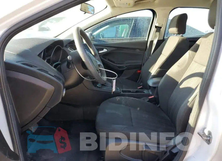 1FADP3F2XHL271512 Photo# 7