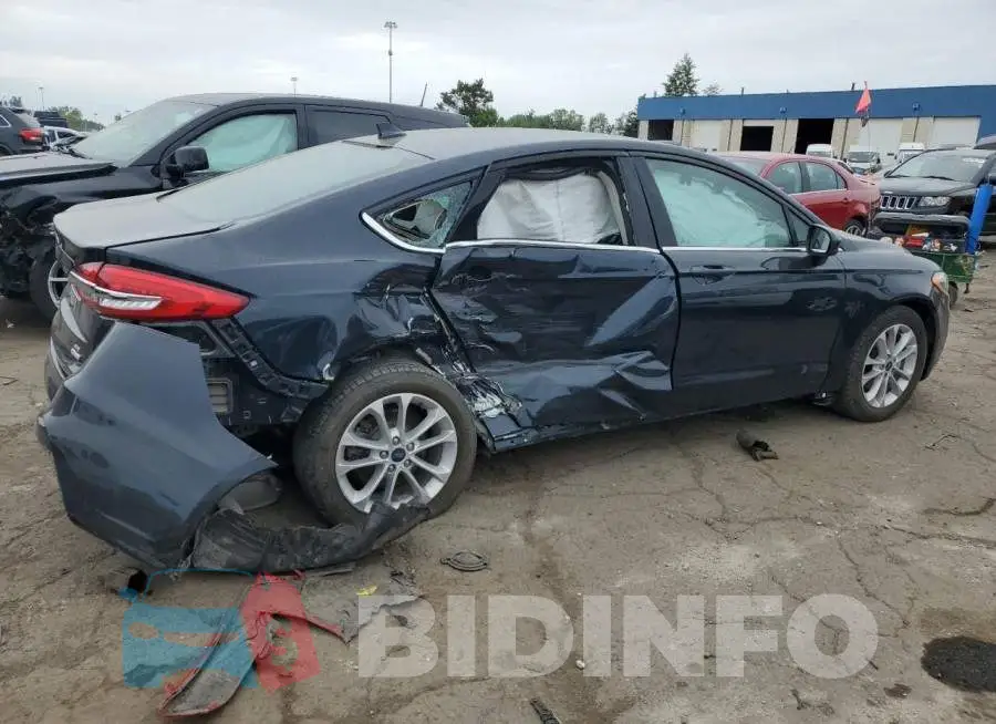 3FA6P0HD2LR219100 Photo# 3
