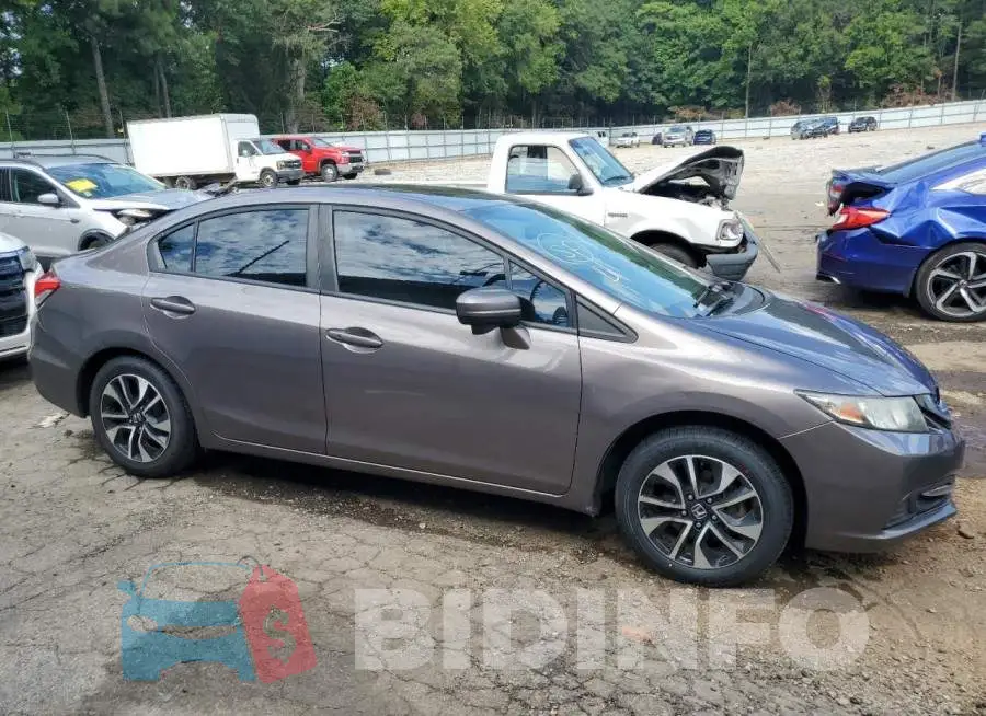 19XFB2F88EE022615 Photo# 4
