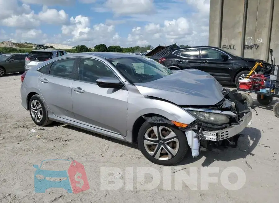 19XFC2F53HE075777 Photo# 4