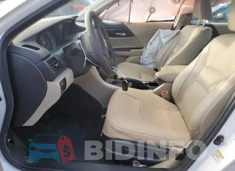 1HGCR2F8XEA277043 Photo# 7