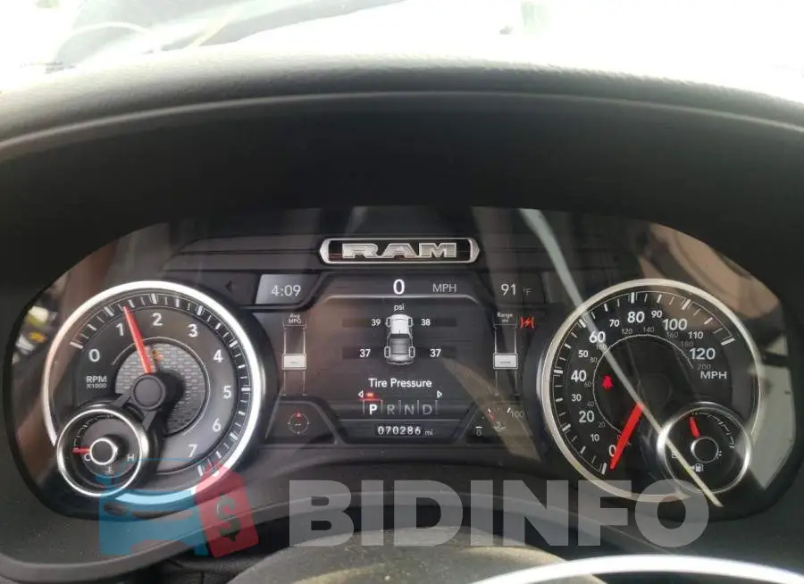 1C6SRFBT8KN512157 Photo# 9
