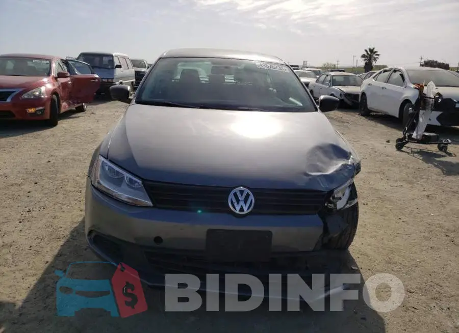 3VW2K7AJ5EM326641 Photo# 5