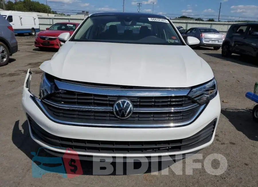 3VW7M7BU0PM005649 Photo# 5