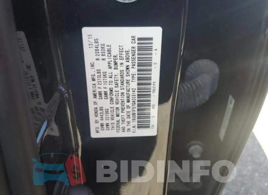19UUB1F57GA005142 Photo# 12