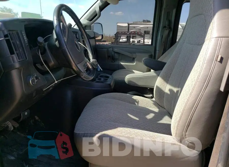 1GJW7FF11J1257763 Photo# 7