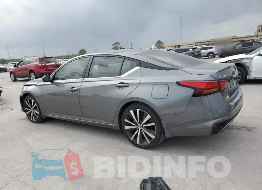 1N4BL4CV5NN417841 Photo# 2