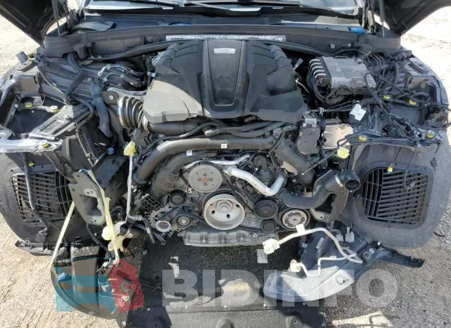 WP1AB2A52MLB32152 Photo# 12