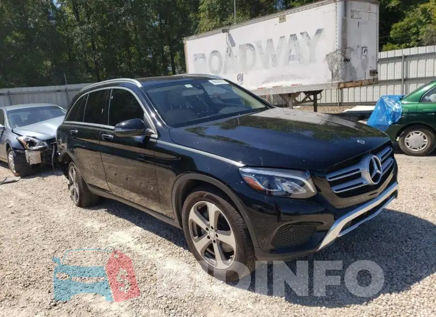 WDC0G4JB7KV137729 Photo# 4