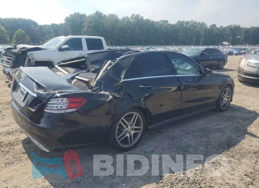 WDDHF8JB3FB112844 Photo# 3