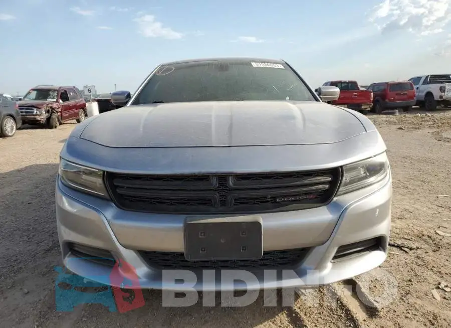 2C3CDXBG5FH919019 Photo# 5