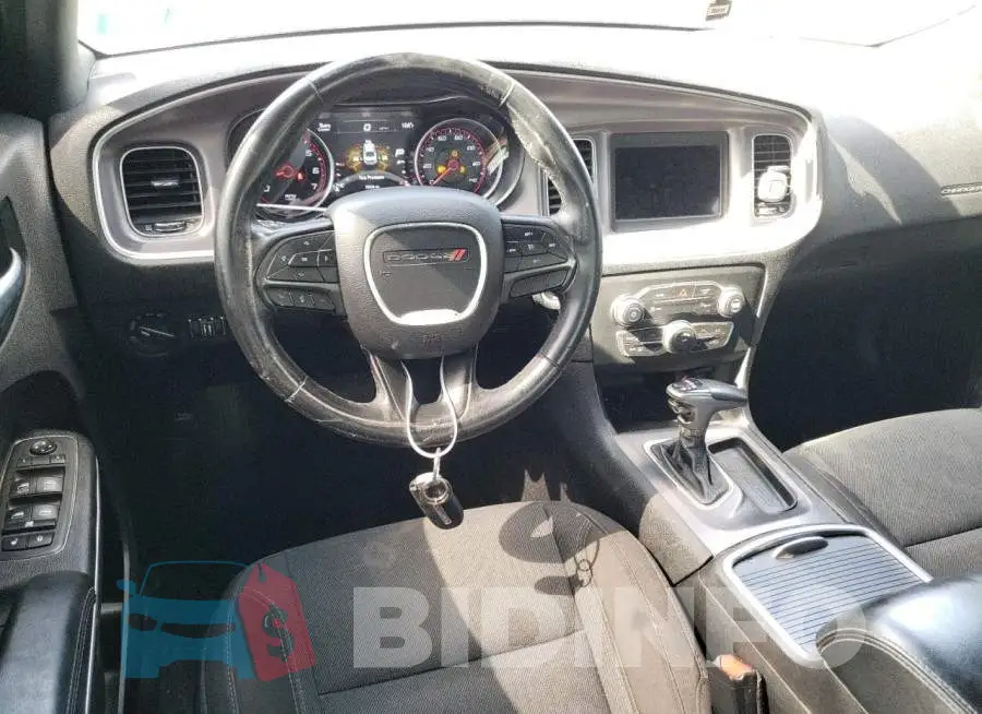 2C3CDXBG7KH699263 Photo# 8
