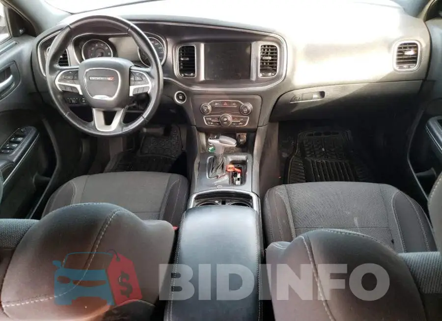 2C3CDXHG2FH765229 Photo# 8