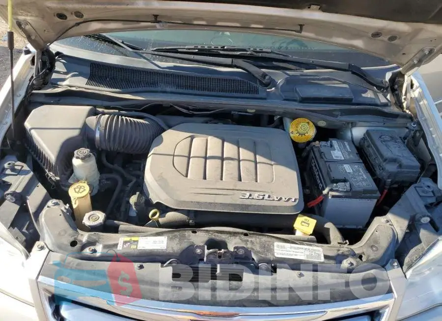 2C4RC1CG9FR699740 Photo# 12
