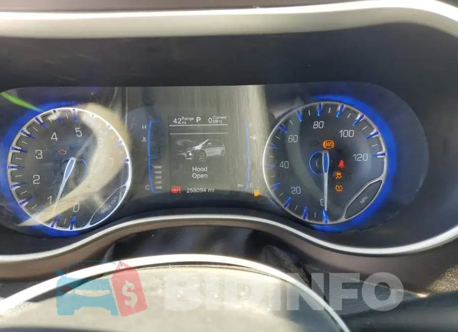 2C4RC1DG6HR675817 Photo# 9