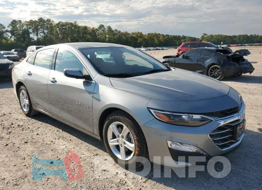 1G1ZD5ST3PF229658 Photo# 4