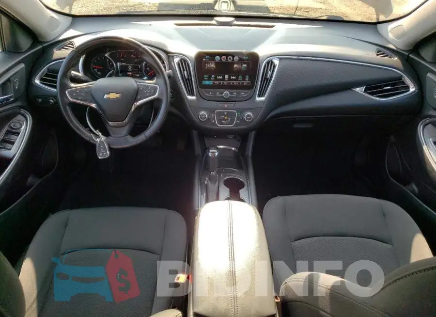 1G1ZD5ST4JF253863 Photo# 8