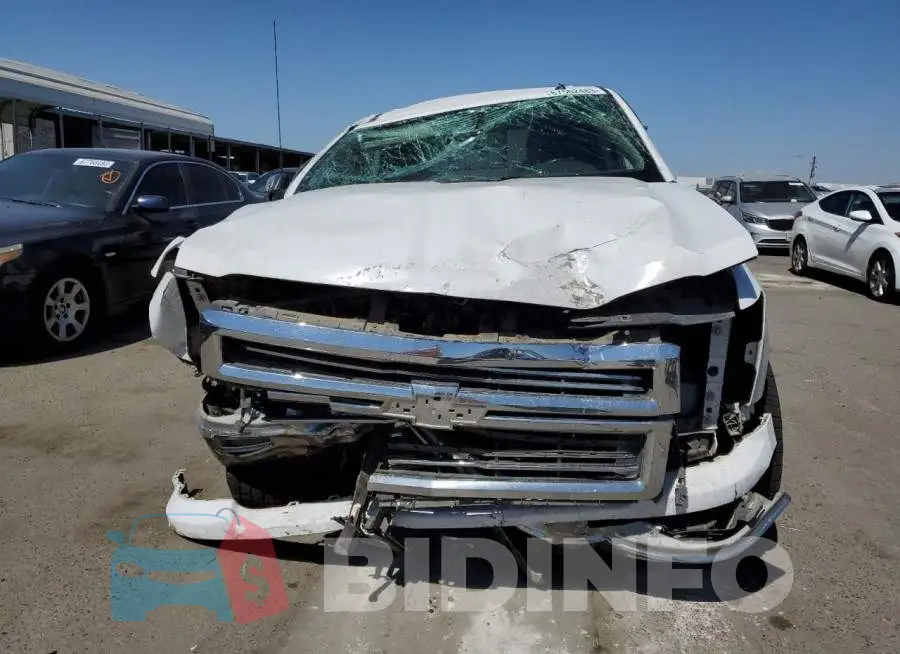 3GCUKSEC6EG556827 Photo# 5