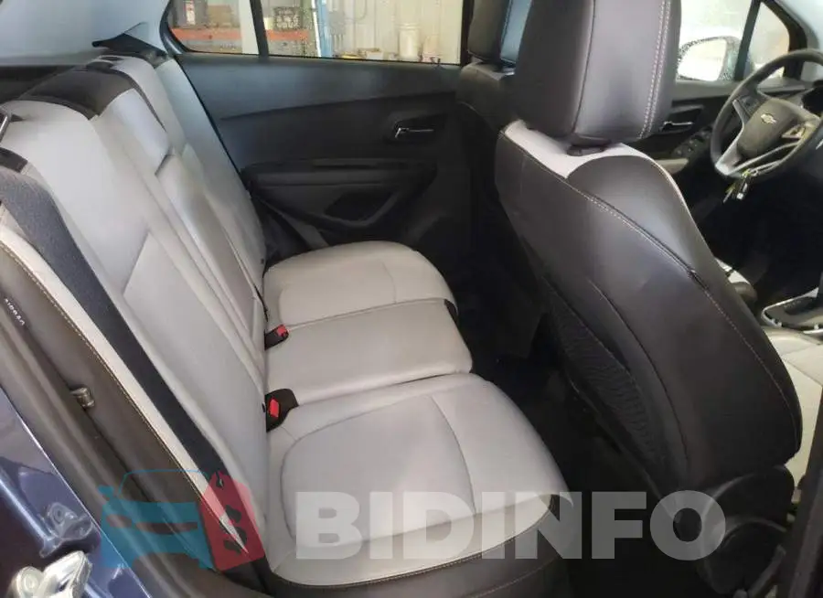 3GNCJPSB0JL293329 Photo# 11