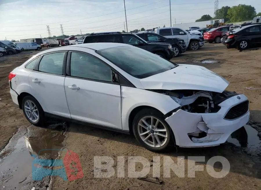 1FADP3F20HL347111 Photo# 4