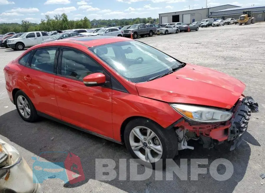 1FADP3F21GL391584 Photo# 4