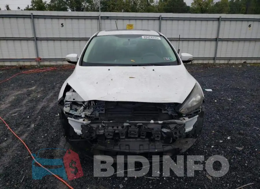 1FADP3H28HL207921 Photo# 5