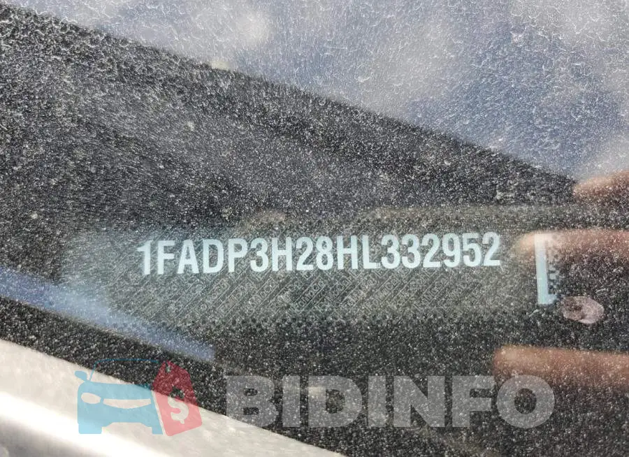 1FADP3H28HL332952 Photo# 12