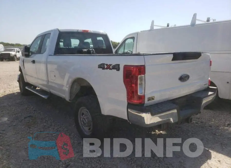 1FT7X2B67HEC14523 Photo# 2
