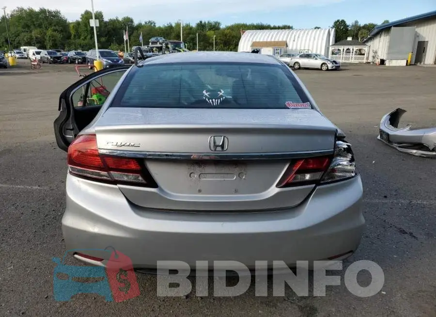 19XFB2F57FE236762 Photo# 6