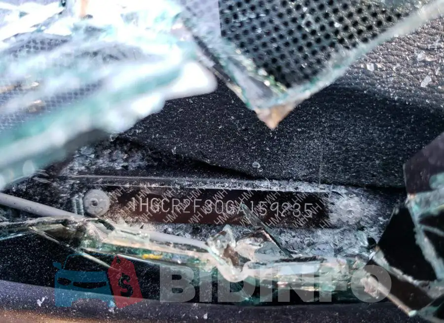 1HGCR2F30GA159235 Photo# 12