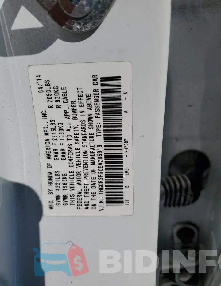 1HGCR2F50EA205919 Photo# 13