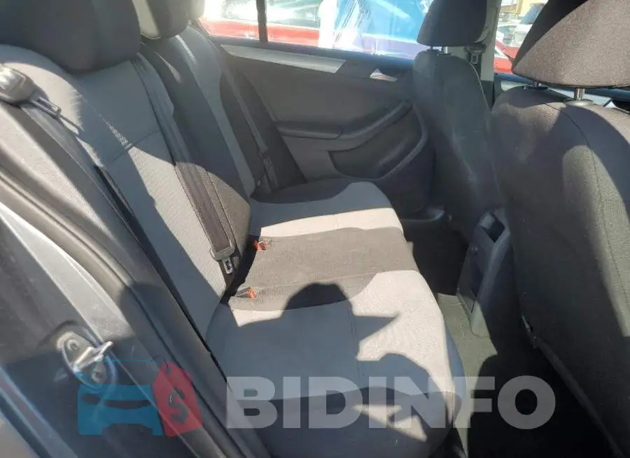 3VW2B7AJ9HM352275 Photo# 10