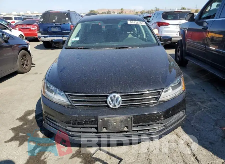 3VW2B7AJXHM270796 Photo# 5