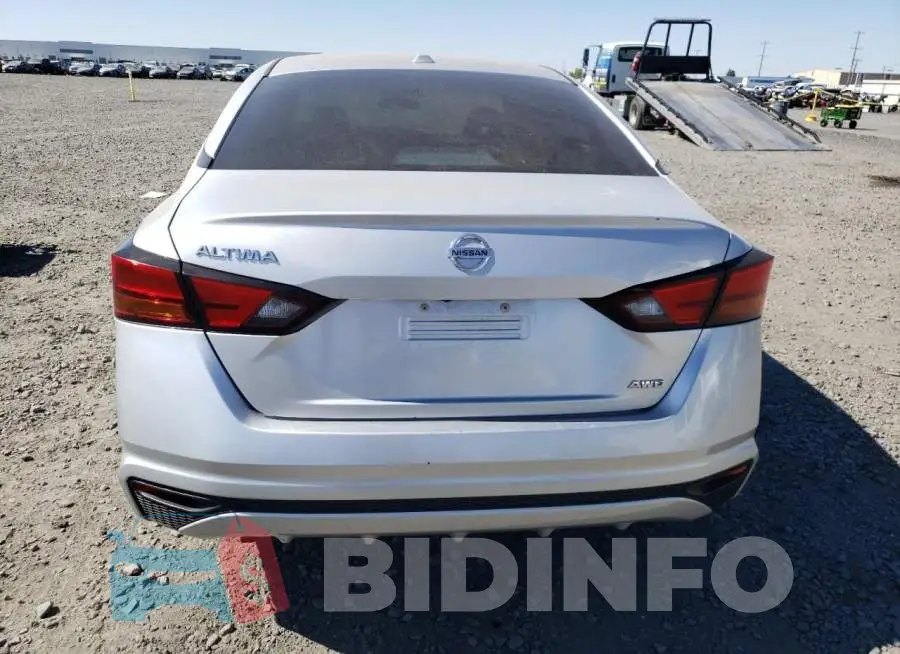1N4BL4BW7LC243094 Photo# 6
