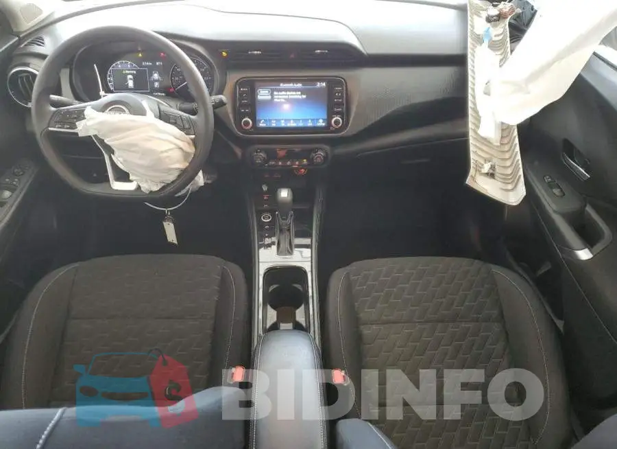 3N1CP5CV5NL482300 Photo# 8