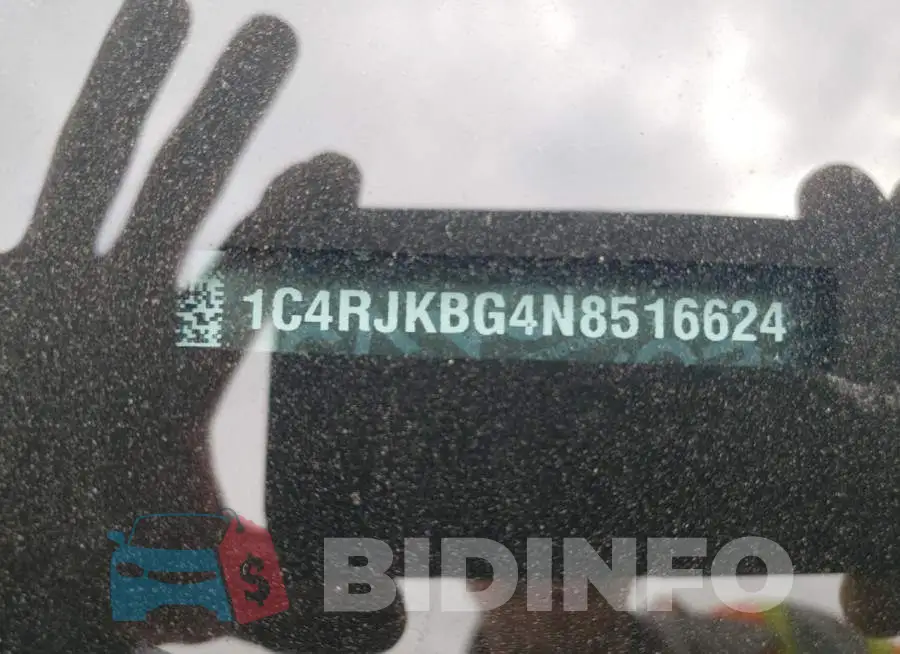 1C4RJKBG4N8516624 Photo# 14
