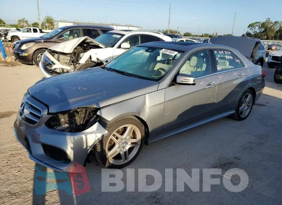 WDDHF5KB2EA926212 Photo# 1