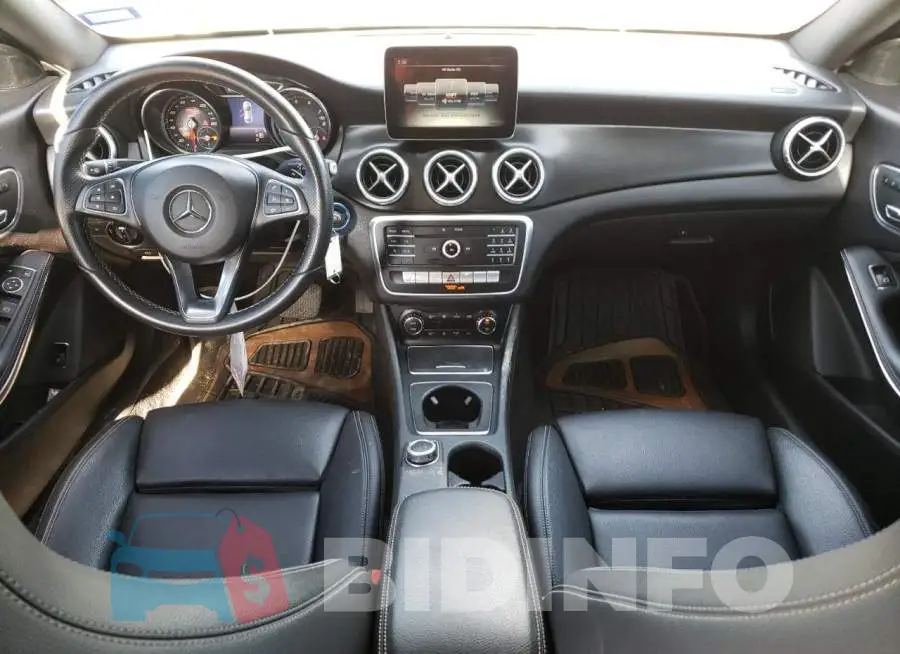 WDDSJ4EB2JN600911 Photo# 8