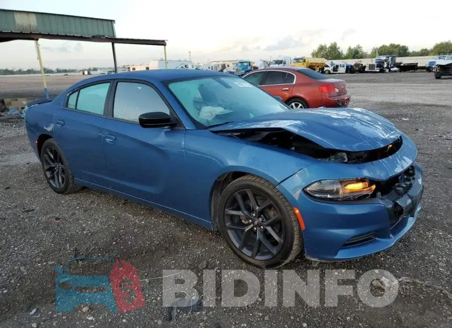 2C3CDXBG4LH163615 Photo# 4