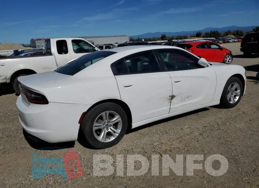 2C3CDXBG8KH695433 Photo# 3