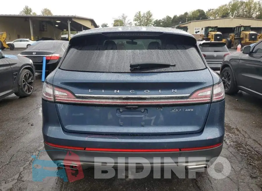 2LMPJ8K99KBL50427 Photo# 6